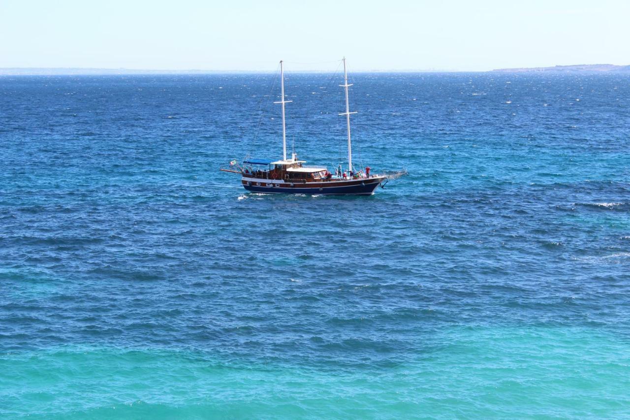 Cala Dogana Levanzo